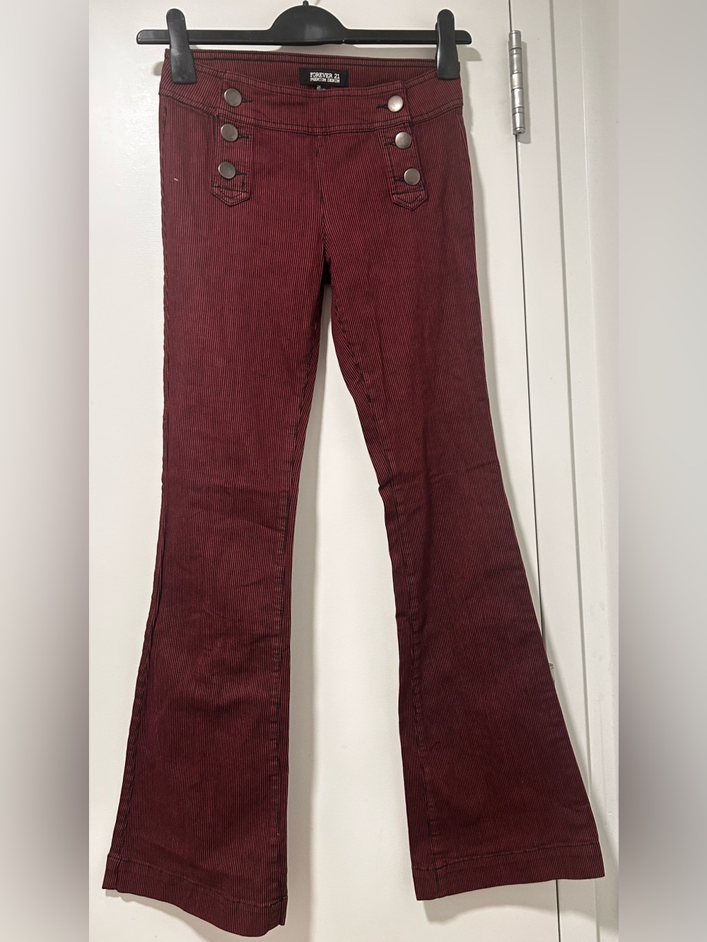 Low-Waist Corduroy Flare Pants in Deep Burgundy